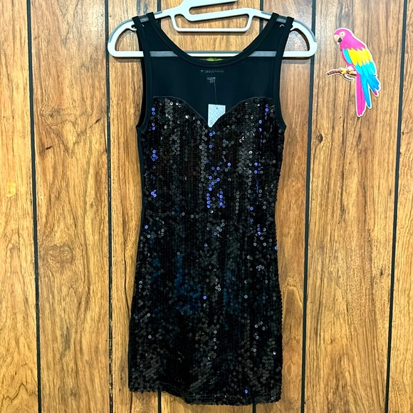 black sequins dress Size Small - Picture 3 of 6